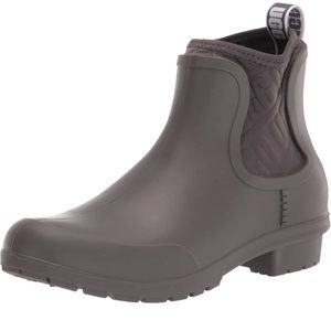SOLD Ugg rain ankle bootie